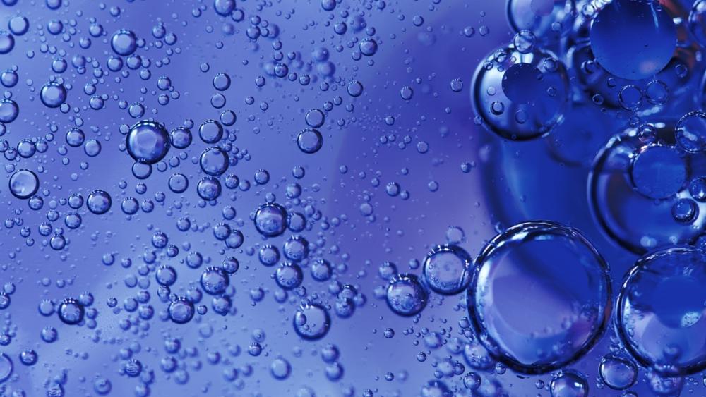 Bubbling Blue Serenity wallpaper