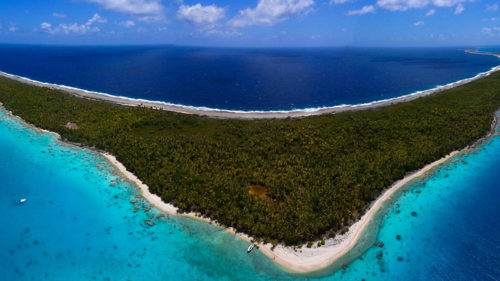 Kiribati's Pristine Shoreline Unveiled from Above wallpaper