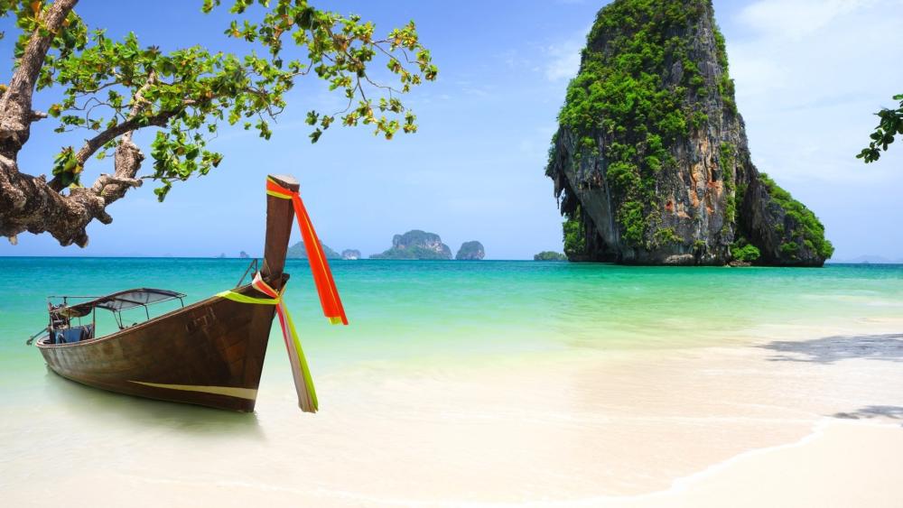 Serene Shores in Phuket's Paradise wallpaper