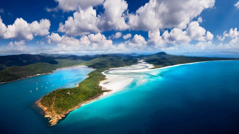 Whitsunday Island's Stunning Coastal Beauty wallpaper