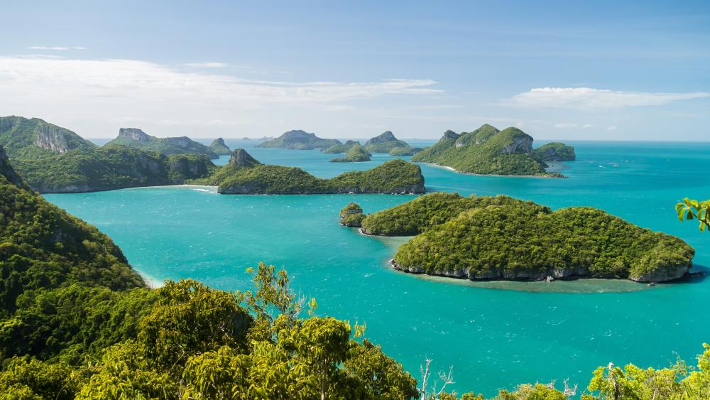 Tropical Paradise of Mu Koh Angthong Marine Park wallpaper
