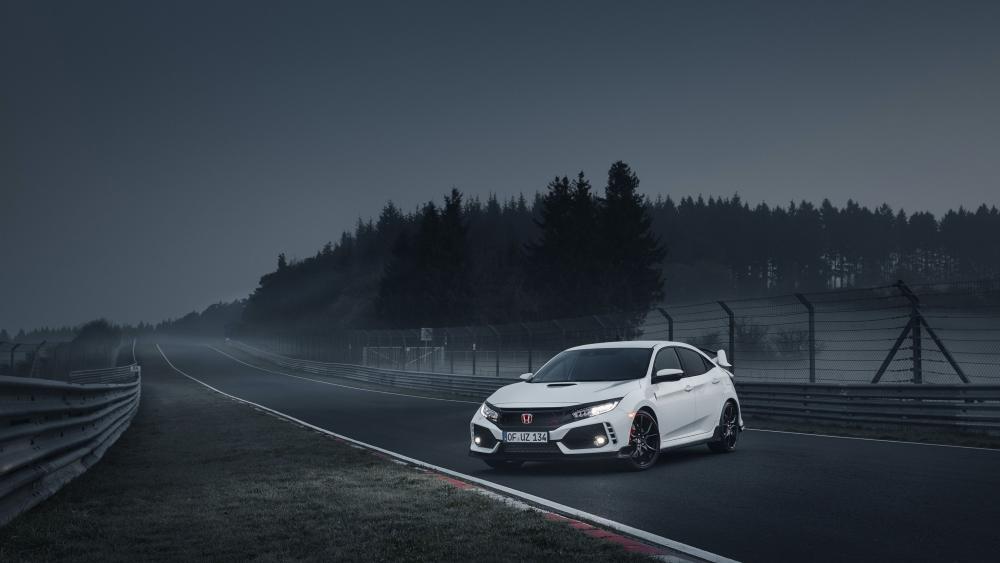 Honda Civic at Dusk on Serene Road wallpaper