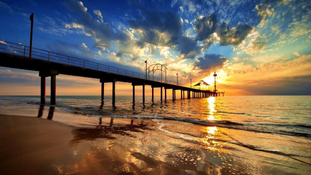 Brighton Jetty Sunset Serenity wallpaper