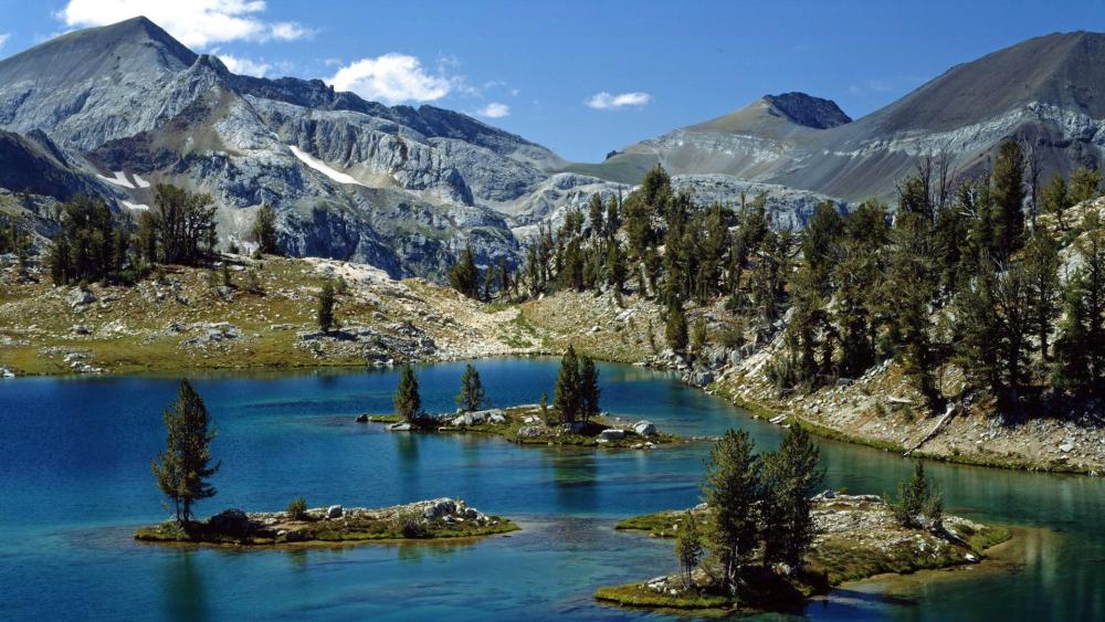 Mountain Lake Serenity with Islets wallpaper