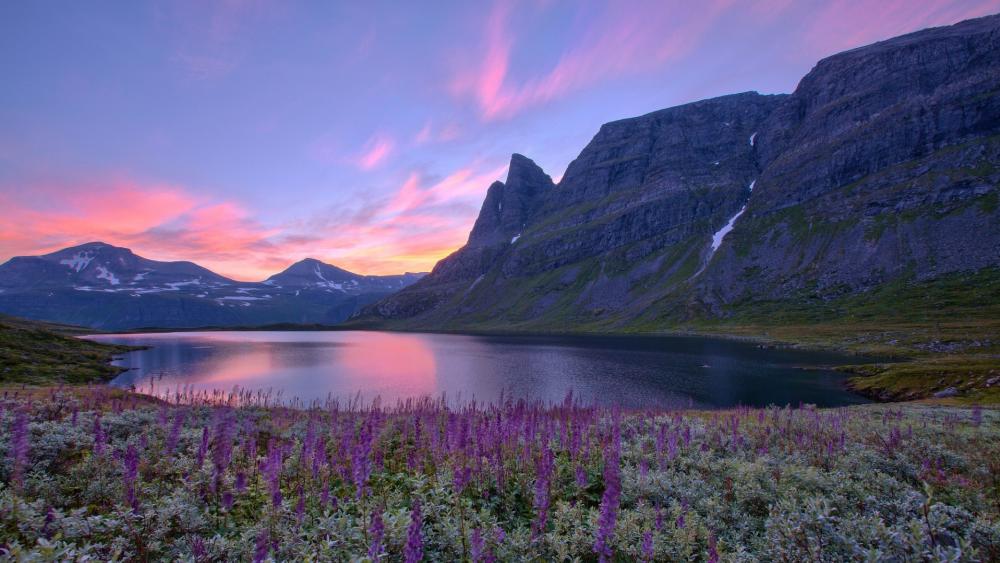 Mountain Dawn in Innerdalstårnet Norway wallpaper