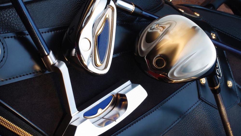 Elegant Golf Equipment in Focus wallpaper