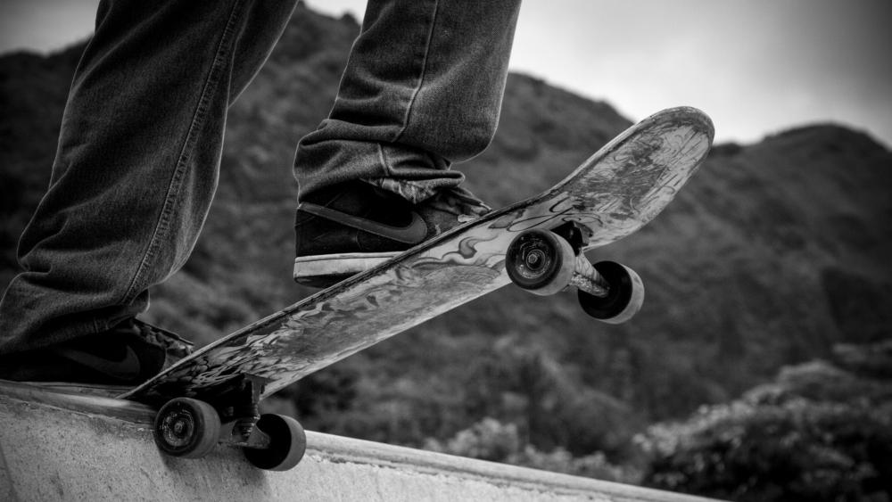 Skater’s Edge Adventure in Black and White wallpaper