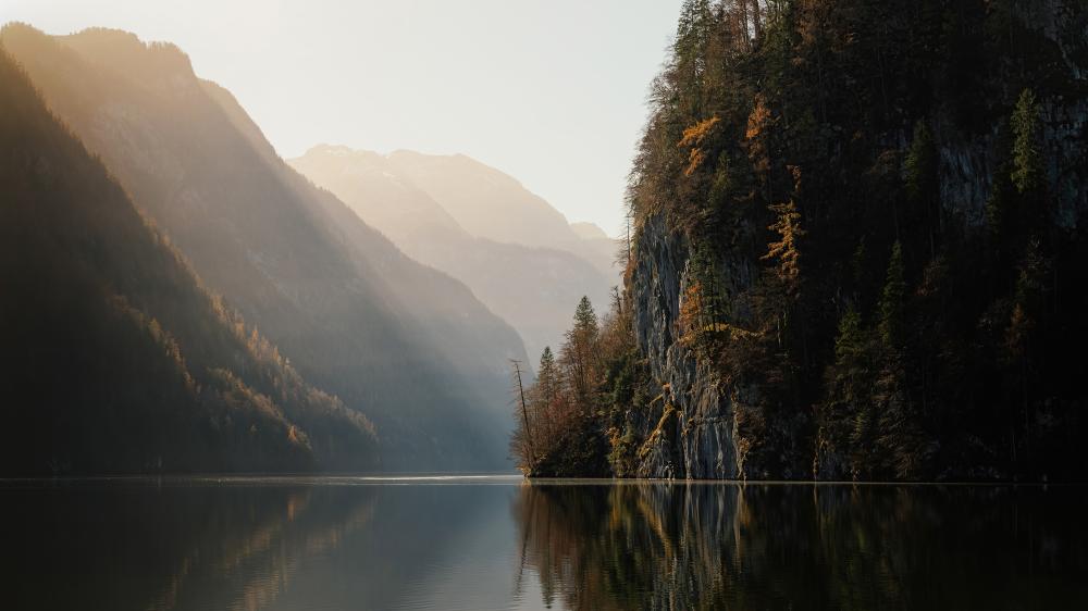 Königssee Serenity in Autumn Light wallpaper