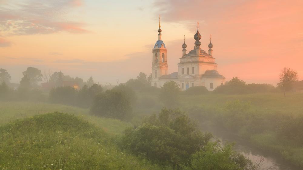 Enchanting Morning at Savinskoe Church wallpaper