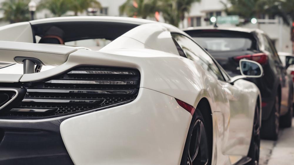 Elegant Porsche 911 On The Move wallpaper