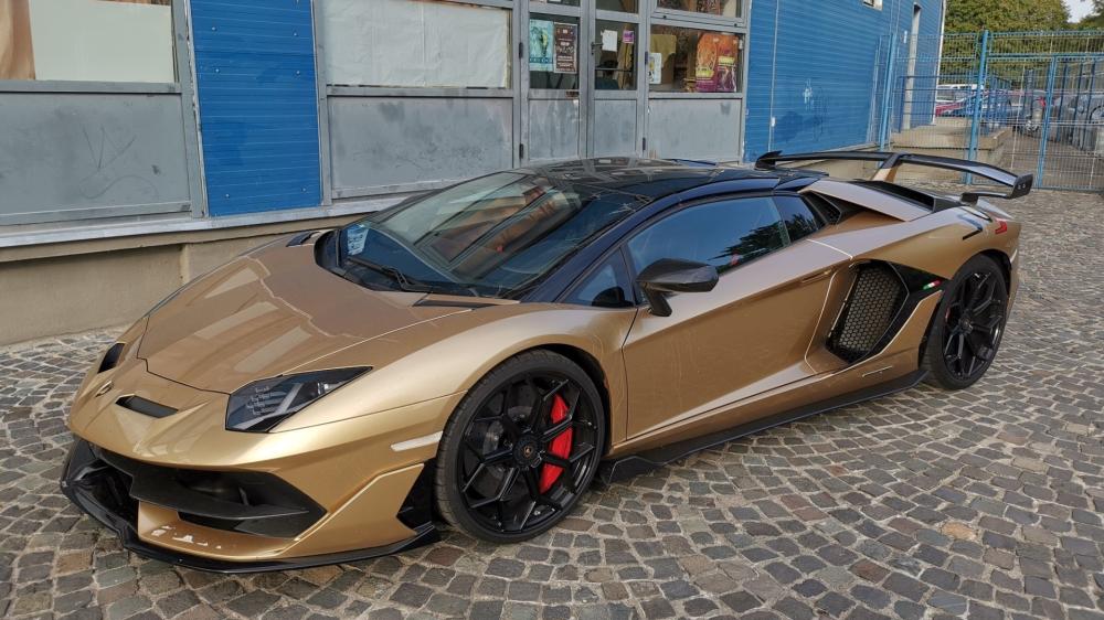 Lamborghini Aventador SVJ in Romanian Urban Setting wallpaper
