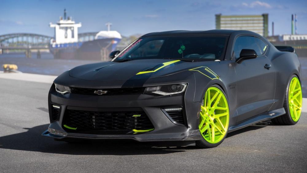 Sleek Camaro with Neon Accents wallpaper