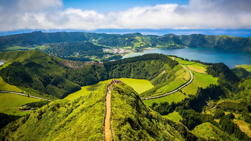 Enchanting Peaks of Sete Cidades, Azores wallpaper