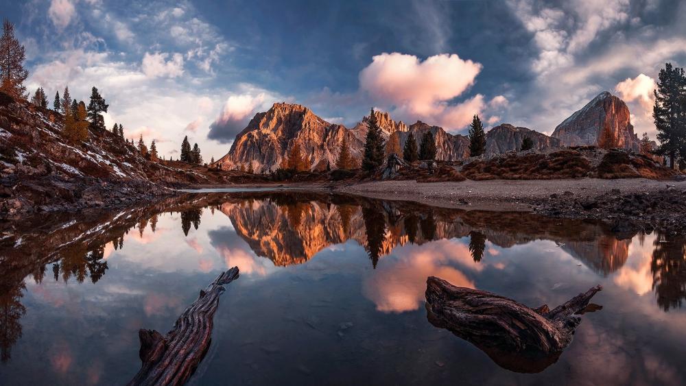 Serene Reflections at Lago Limedes in the Dolomites wallpaper
