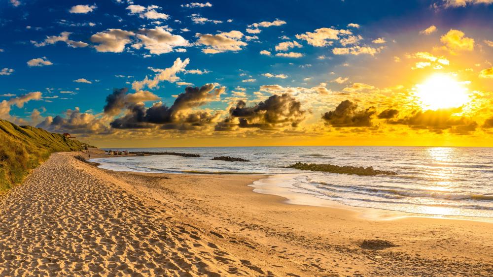 Serene Sunset at Thy National Park Shoreline wallpaper
