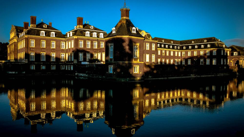 Majestic Reflection of Nordkirchen Castle at Dusk wallpaper