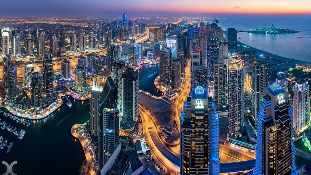 Dubai Marina Skyline at Twilight Over Glittering Waterways wallpaper