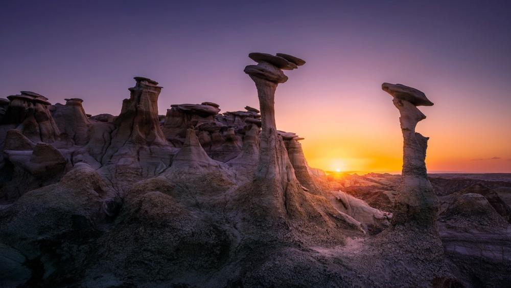 Sunset Hoodoos Over Bisti Badlands New Mexico wallpaper