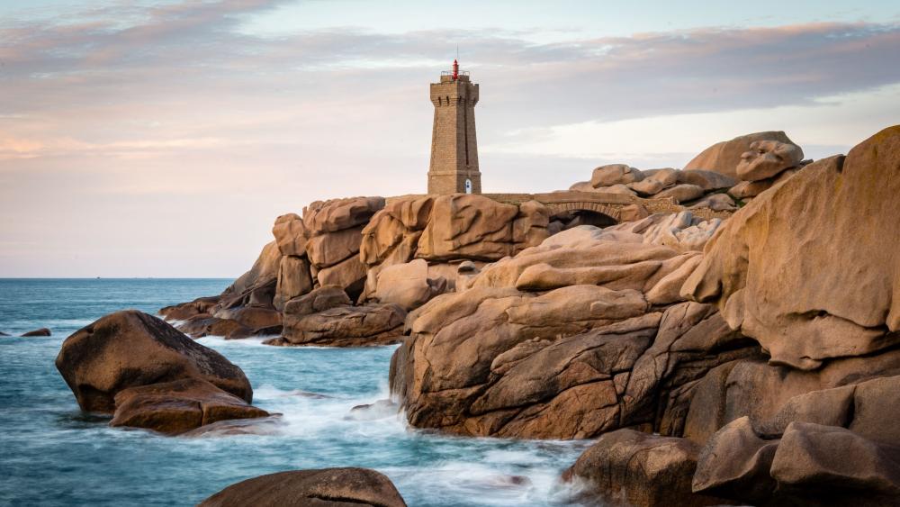 Phare de Men Ruz Lighthouse Over Brittany Granite Coast wallpaper