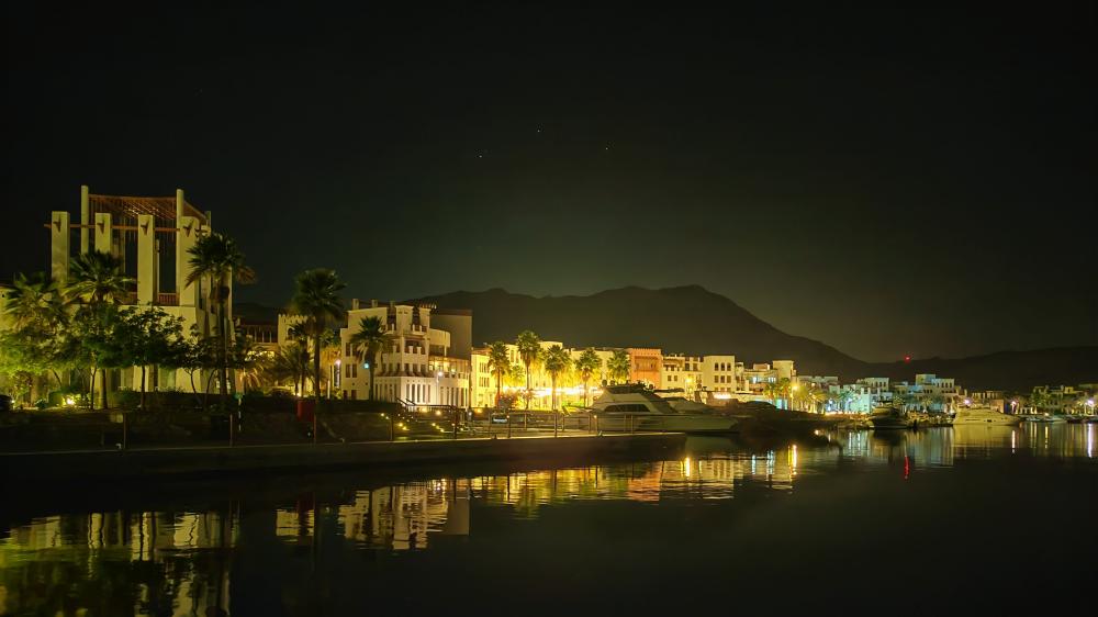 Enchanting Night View of Muscat wallpaper