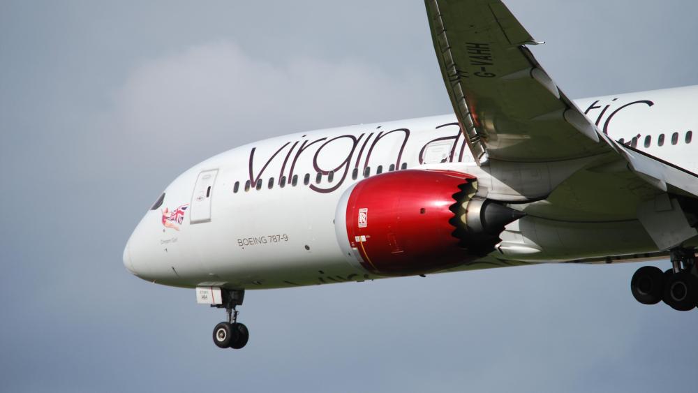 Virgin 787-9 Dreamliner wallpaper
