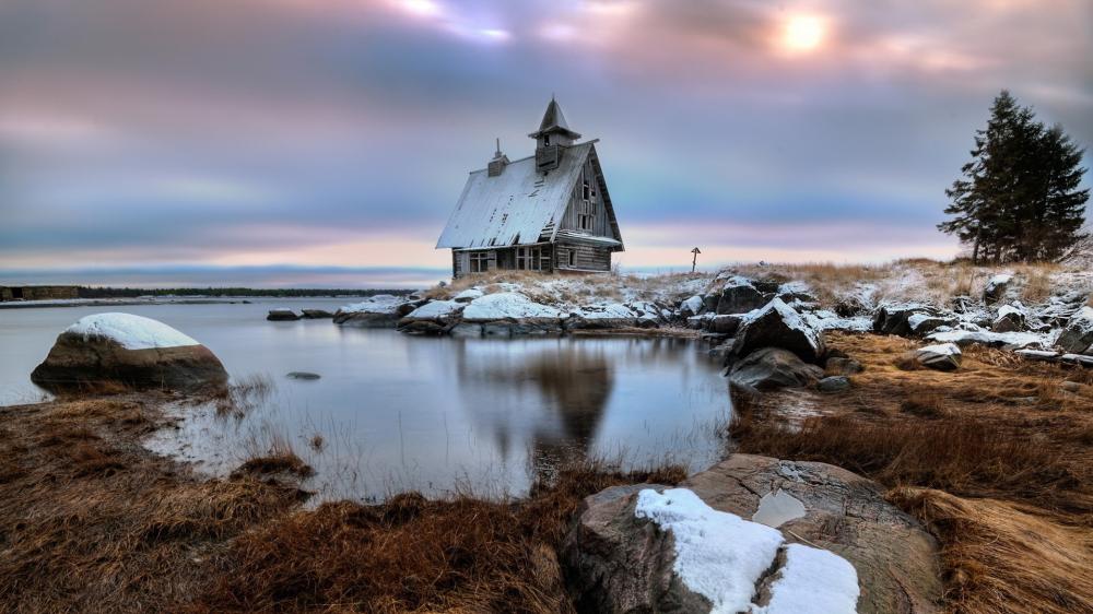 Silent Wooden Chapel by the White Sea in Karelia wallpaper