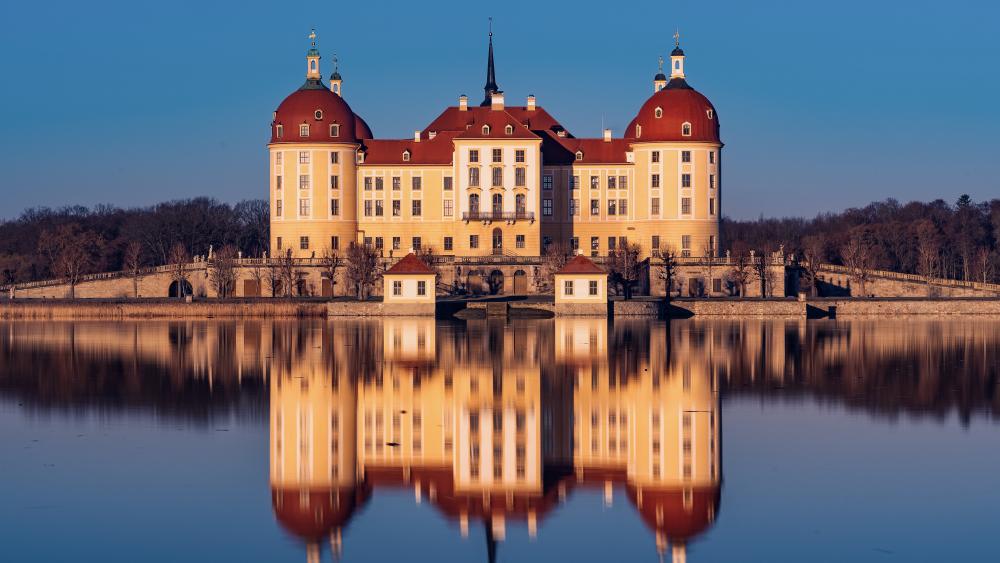 Schloss Moritzburg Reflected Over a Still Saxon Lake at Dusk wallpaper