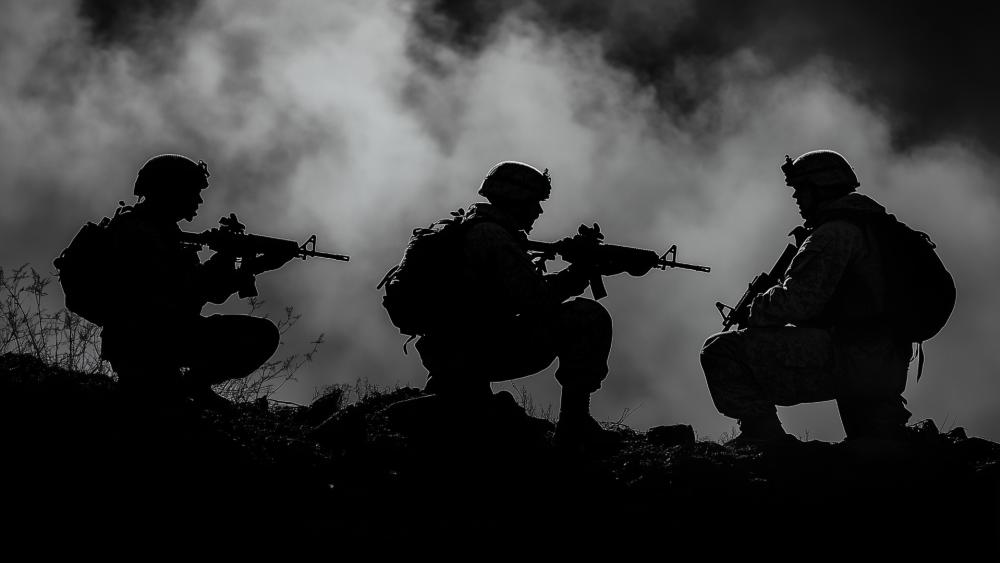 Silent Squad Silhouettes in Smoke Filled Battlefield wallpaper