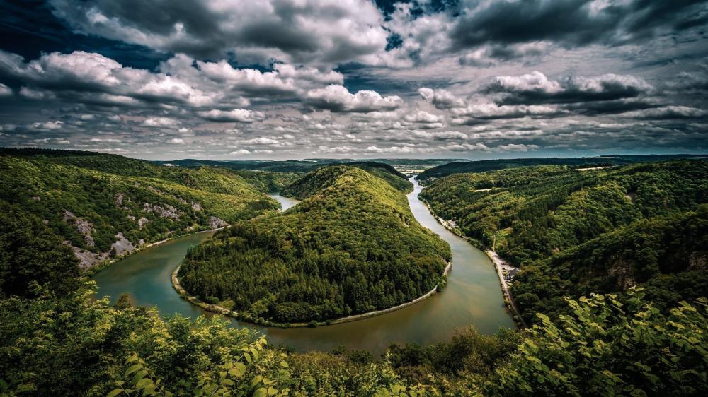 Sunlit Saarschleife River Loop Over Saarland Valley Hills wallpaper