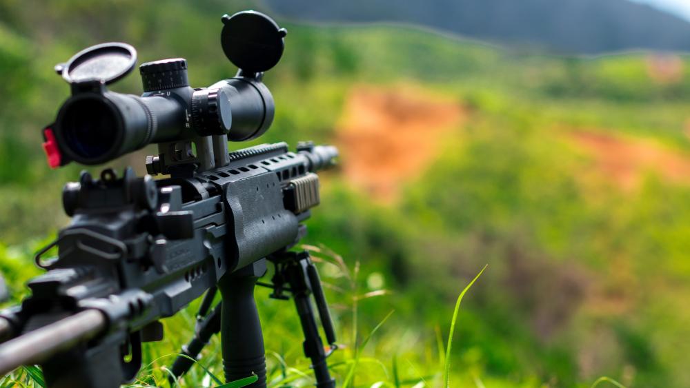Precision Rifle in the Field wallpaper