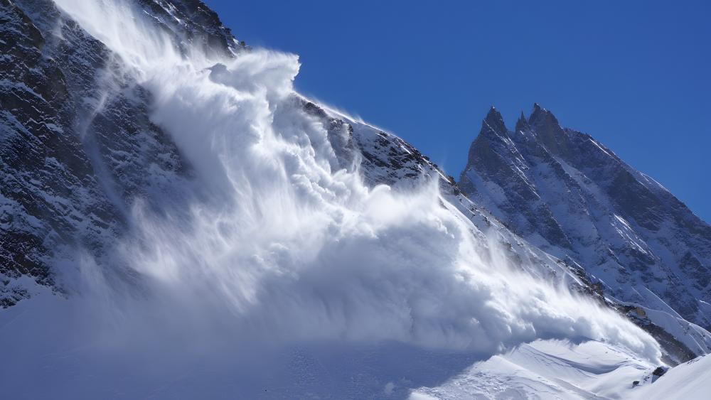 Himalayan Avalanche wallpaper