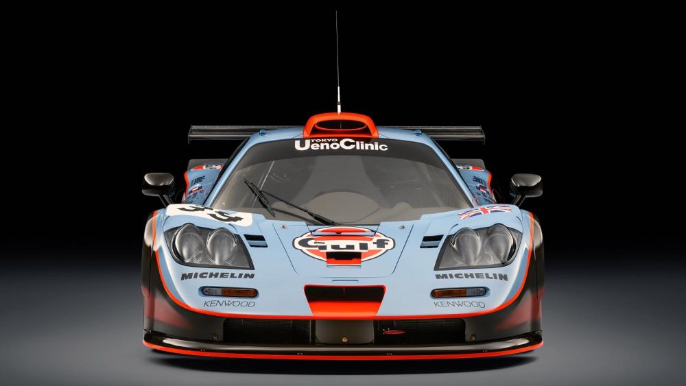 McLaren F1 GTR Racing Legend wallpaper