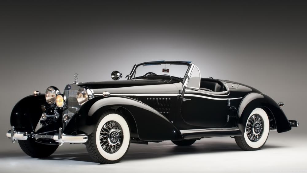 Elegant Mercedes 540K Classic Roadster wallpaper