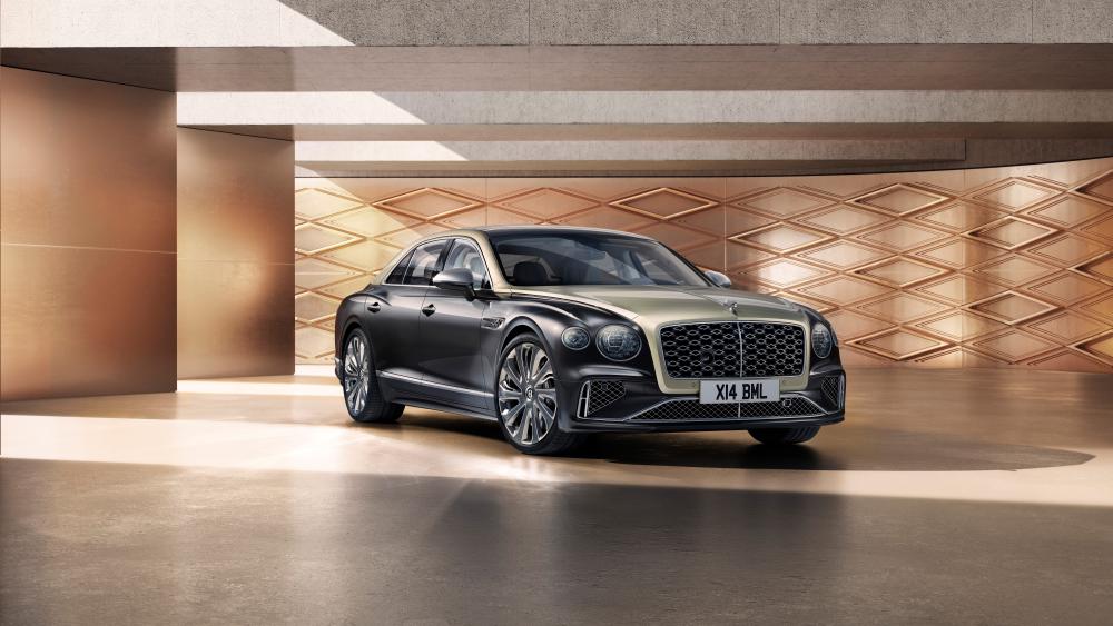 Elegant Bentley Flying Spur Mulliner in Luxury Light wallpaper