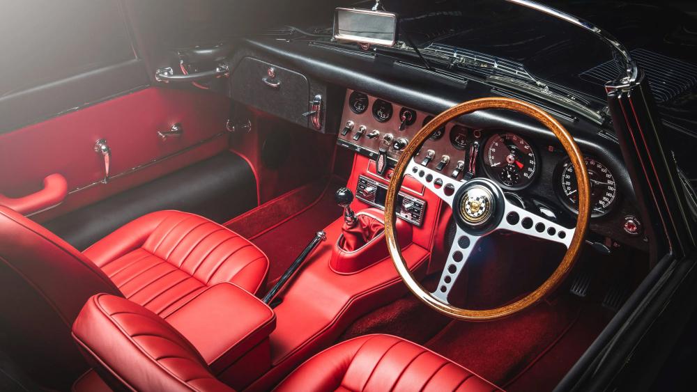 Vintage Jaguar Cockpit in Red Leather wallpaper