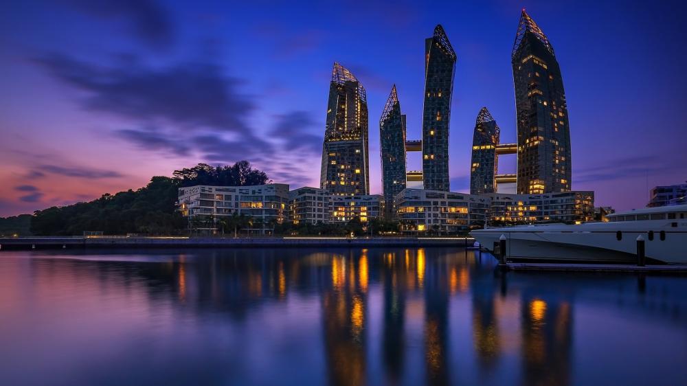 Twilight Towers Over Keppel Bay wallpaper