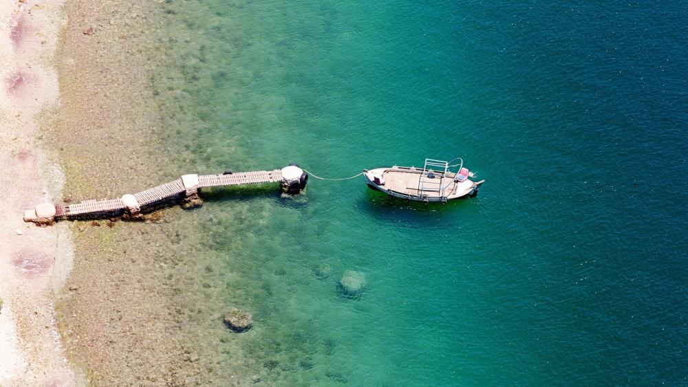 Tranquil Aerial View of a Serene Coastal Scene wallpaper