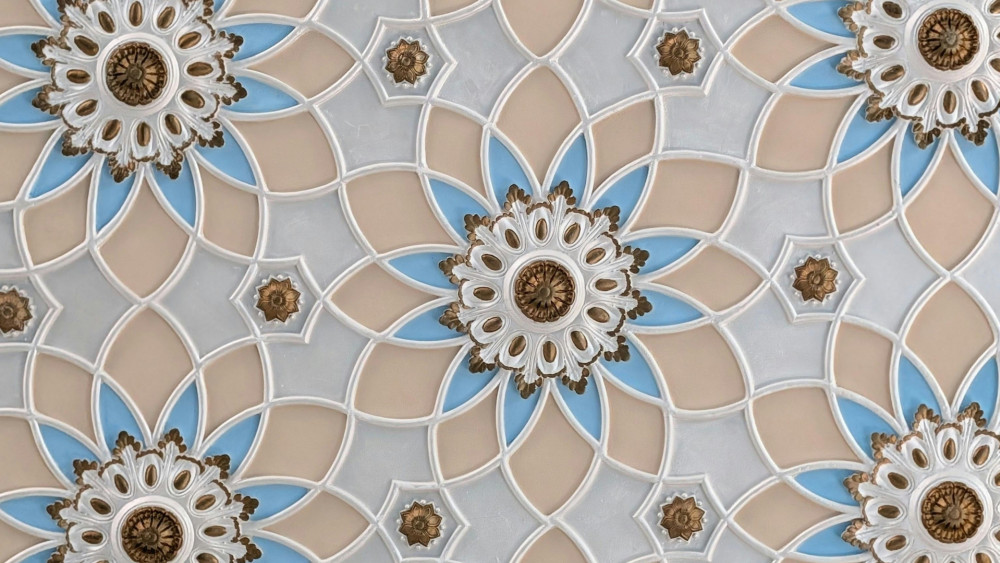 Elegant Floral Mosaic Pattern wallpaper