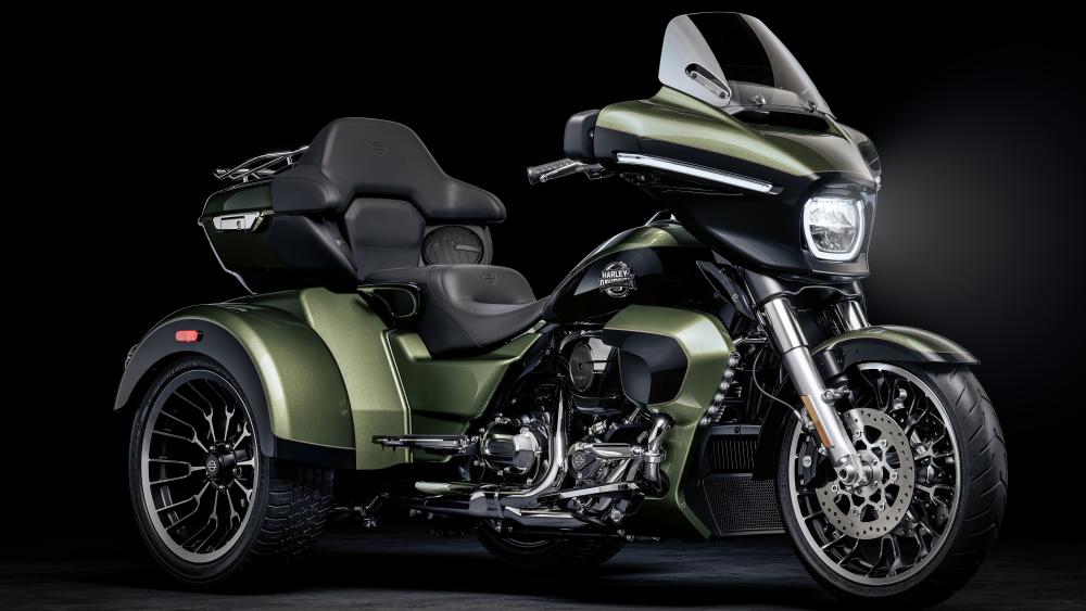 Harley-Davidson Street Glide Limited Trike wallpaper