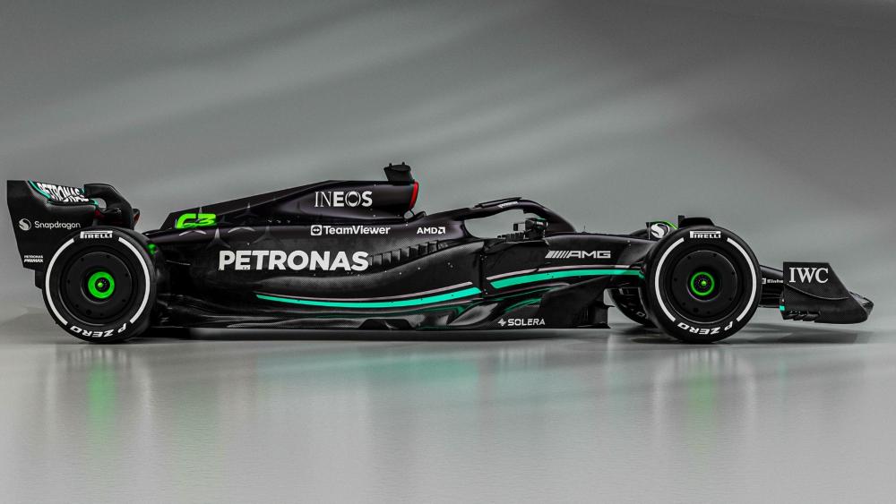 Mercedes AMG Petronas F1 Machine wallpaper