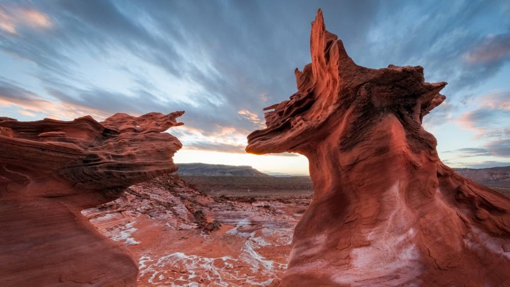 Little Finland Desert Sculptures wallpaper