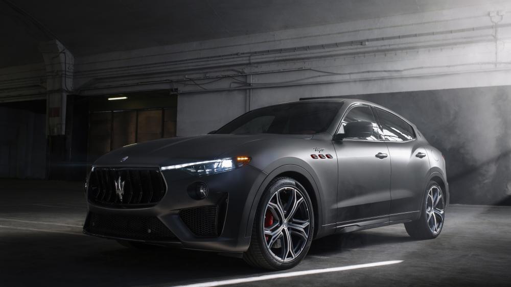Maserati Levante Trofeo Shadowed Elegance wallpaper