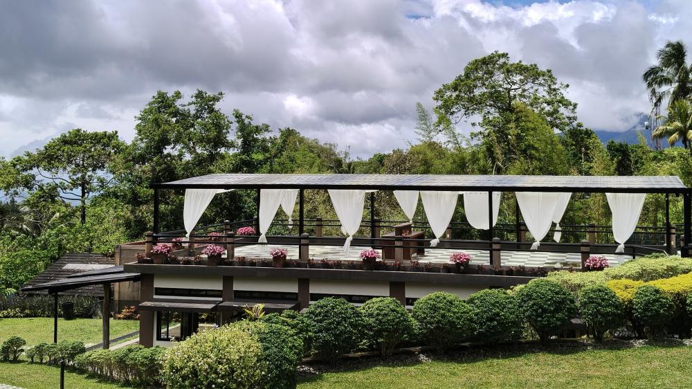 Hardtop Gazebo wallpaper