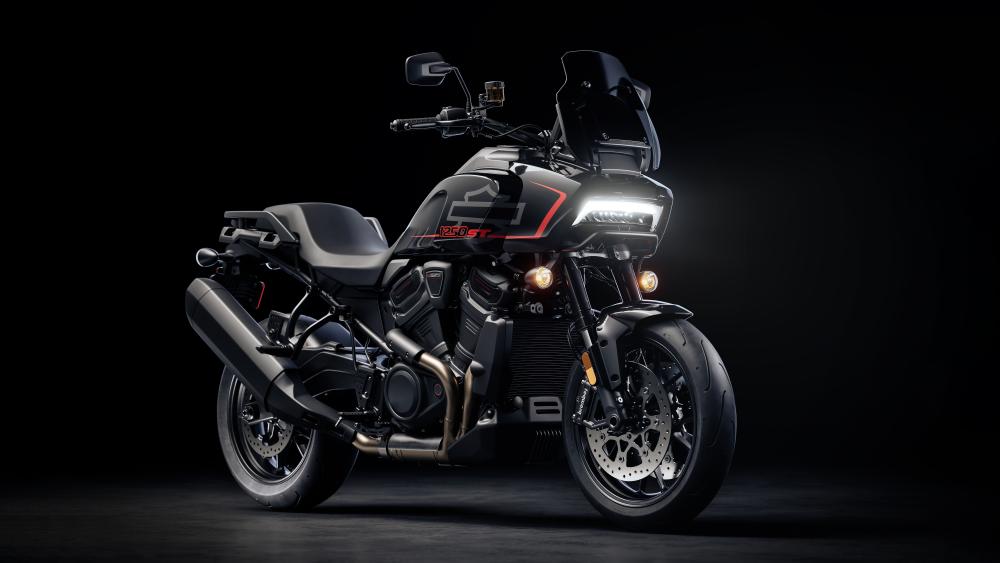 Harley Davidson Pan America ST Black Edition wallpaper