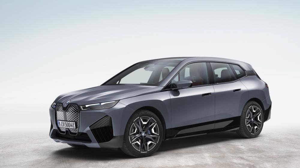 BMW iX xDrive50 Sport Electric SUV wallpaper