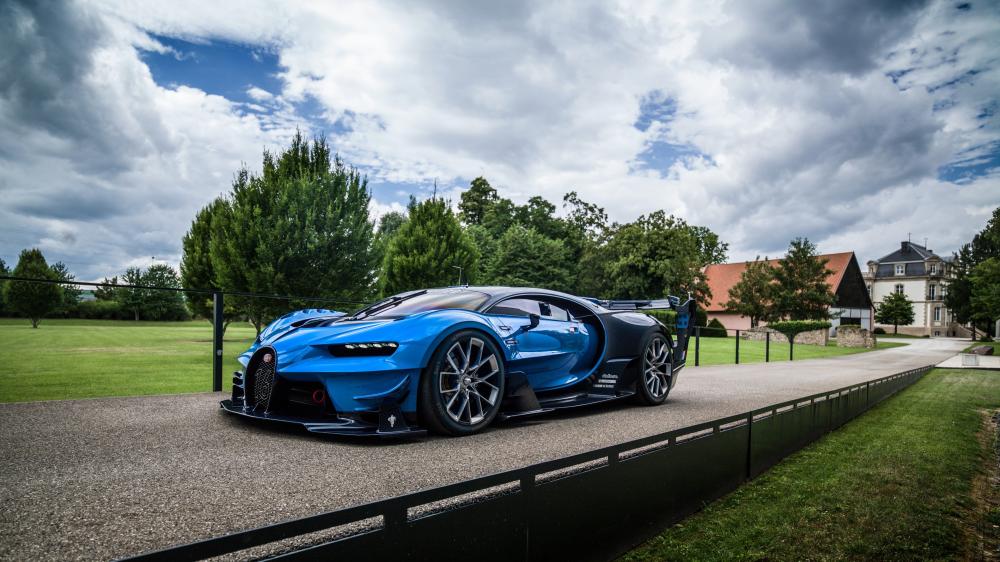 Bugatti Chiron GT On Scenic Drive wallpaper