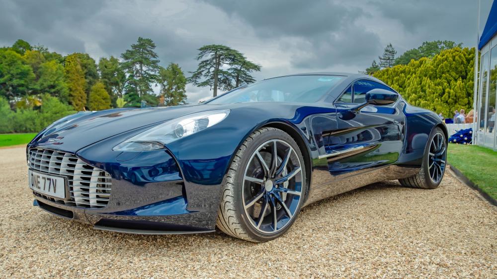 Aston Martin One77 Luxury Coupe wallpaper