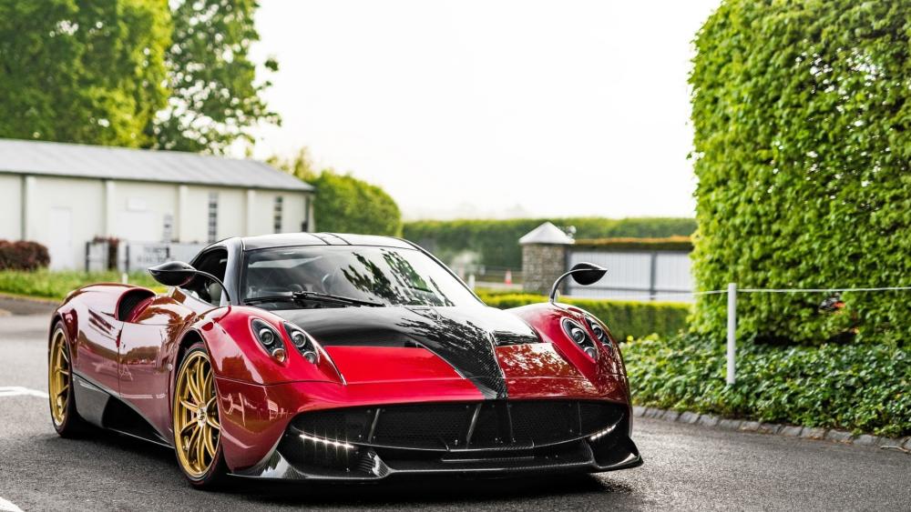 Pagani Huayra Road Presence wallpaper
