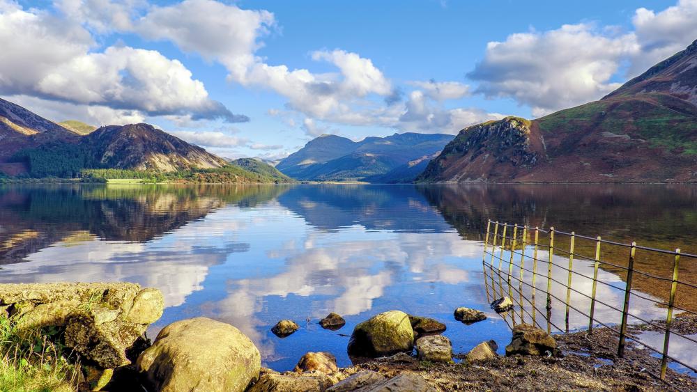 Tranquil Reflections at Ennerdale Water wallpaper