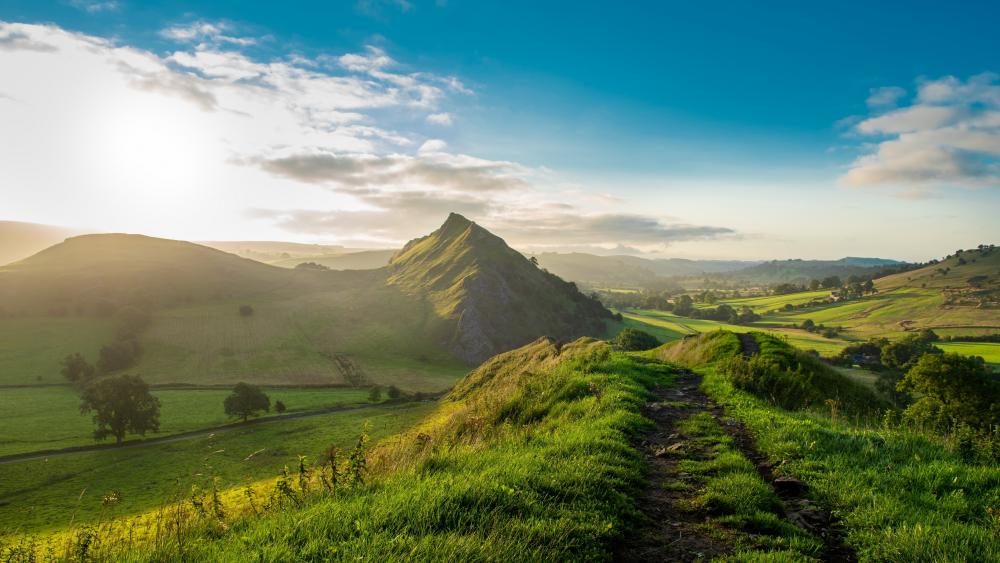 Chrome Hill Sunrise Over Peak District Meadows wallpaper